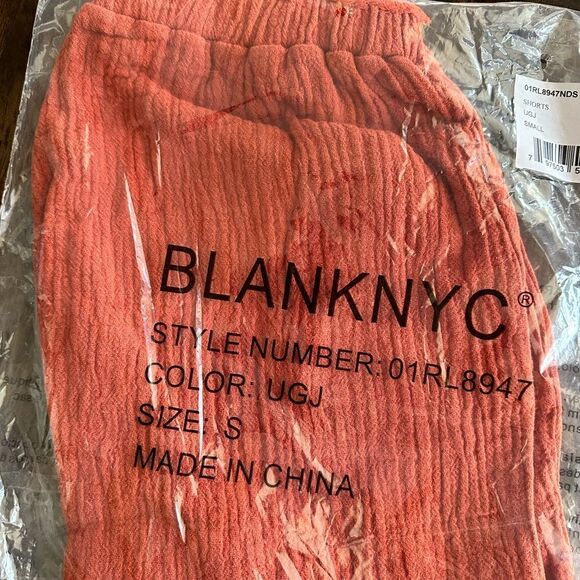 NWT BLANK NYC High Rise Elastic Burnt Orange Raw Hem Shorts - Size Small - Picture 4 of 5